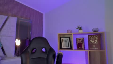 axel_grey_ online show from 06.01.26