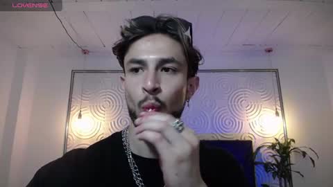 Axel  online show from 06.29.26