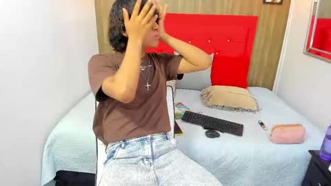 Snapshot of axel_ps chatting on 03.05.25 Alex online show from 03.05.25