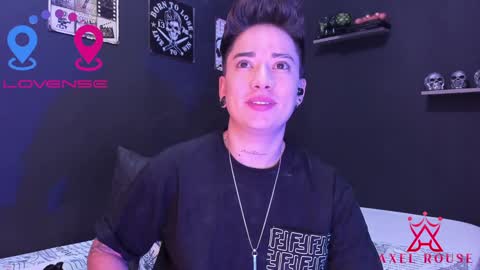 Snapshot of axel_rouse1 chatting on 12.07.24 Axel Rouse online show from 12.07.24