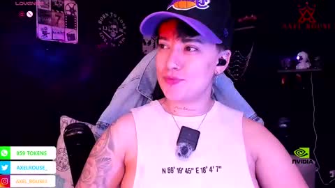 Snapshot of axel_rouse1 chatting on 09.10.25 Axel Rouse online show from 09.10.25