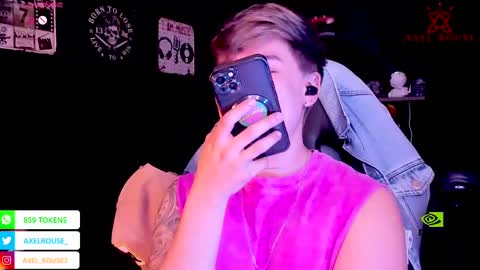 Snapshot of axel_rouse1 chatting on 09.19.25 Axel Rouse online show from 09.19.25