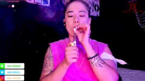 Snapshot of axel_rouse1 chatting on 10.28.25 Axel Rouse online show from 10.28.25