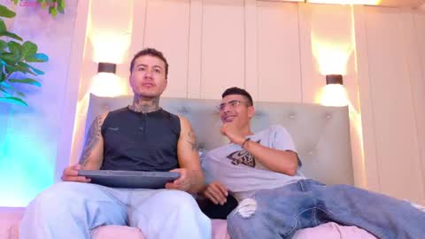 Snapshot of axel_saenzz chatting on 04.29.26 Axel online show from 04.29.26