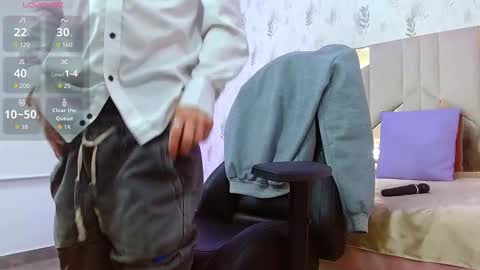 AXEL  online show from 09.29.25