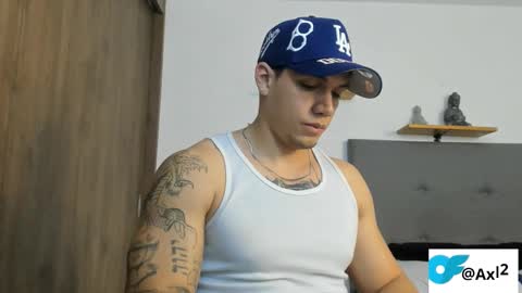 INDEPENDENT MODEL  online show from 03.04.26