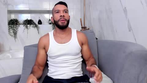 Snapshot of axelgowther_ chatting on 02.21.25 Axel Gowther online show from 02.21.25