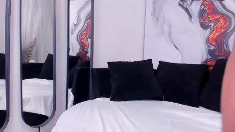 Snapshot of axelgowther_ chatting on 03.01.25 Axel Gowther online show from 03.01.25