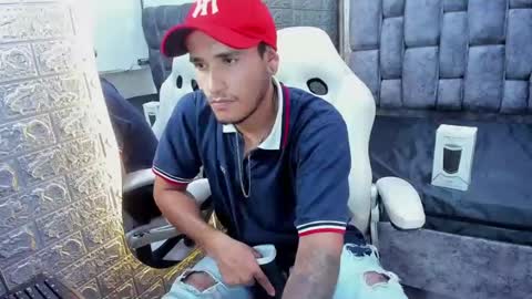 Snapshot of axell_cross2 chatting on 02.07.25 Axell Cross2 online show from 02.07.25