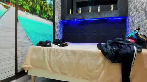 Axell Cross2 online show from 04.05.26