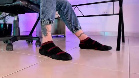 im your little femboy  ALEX   online show from 12.16.25