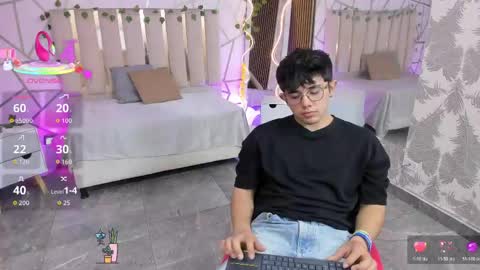 axelnoir_tay online show from 05.20.26