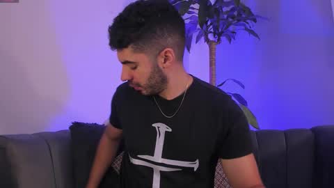 Axel Thompsom online show from 01.16.26