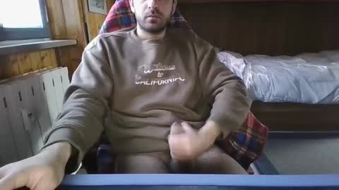 Snapshot of axelxidan chatting on 12.21.24 Axel online show from 12.21.24