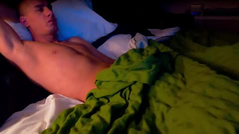 Axl online show from 01.07.25