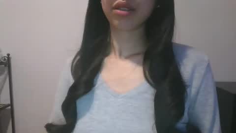 axue online show from 12.17.24