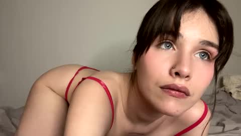 Snapshot of ayaderen chatting on 01.25.25 im Aya welcome to my room online show from 01.25.25