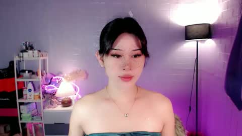 Snapshot of ayahoshilovesyou chatting on 03.29.26 AYAHOSHILOVESYOU online show from 03.29.26
