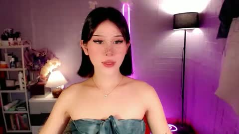 Snapshot of ayahoshilovesyou chatting on 04.08.26 AYAHOSHILOVESYOU online show from 04.08.26