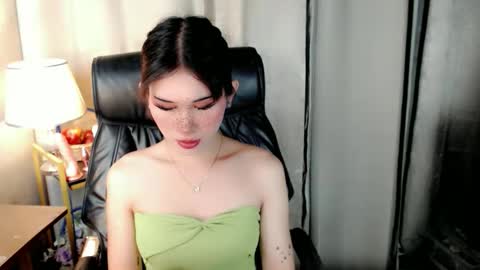 Snapshot of ayahoshilovesyou chatting on 05.30.26 AYAHOSHILOVESYOU online show from 05.30.26