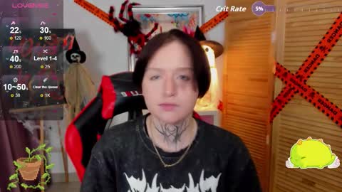 Snapshot of ayakskalermons chatting on 10.18.25 ayaks online show from 10.18.25