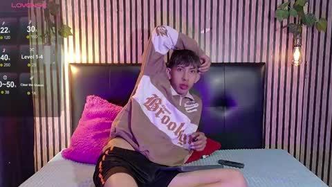 Ayano Aishi online show from 04.07.26