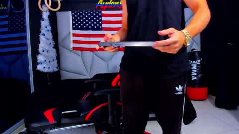 Ayden Miller online show from 01.04.25