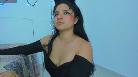 Mariana online show from 01.23.25