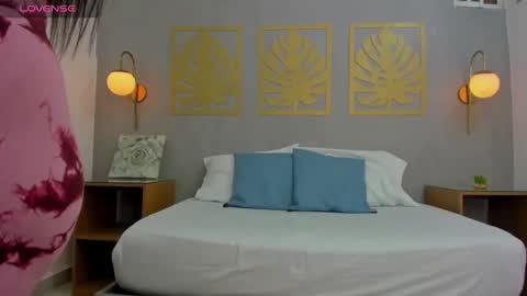 Alyda Jaramillo online show from 02.27.25