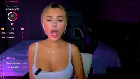 Snapshot of ayla_demir chatting on 07.17.26 Ayla Demir online show from 07.17.26