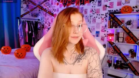 Ayla hill online show from 10.21.25