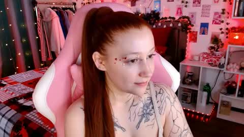 Ayla hill online show from 11.30.25