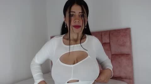 Ayla Sophia online show from 12.07.24