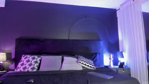 Aylen online show from 02.21.25