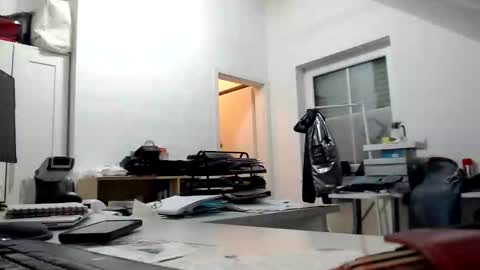 aylinniyerim online show from 10.20.25