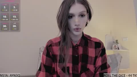 AYNEK        fansly  online show from 10.28.25