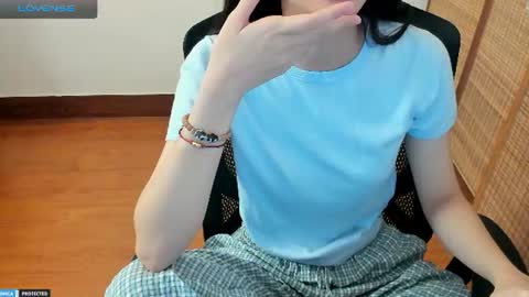 Snapshot of ayumianzu chatting on 06.22.26 anzu online show from 06.22.26