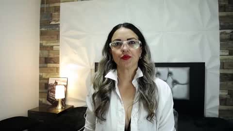 Azahara online show from 03.11.25