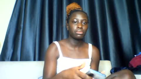 azaelia_iris online show from 07.25.26