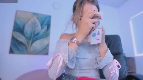 azahaara__ online show from 02.22.26