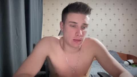 Snapshot of azazelmax chatting on 03.10.25 azazelmax online show from 03.10.25