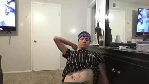 azell19 online show from 02.24.25