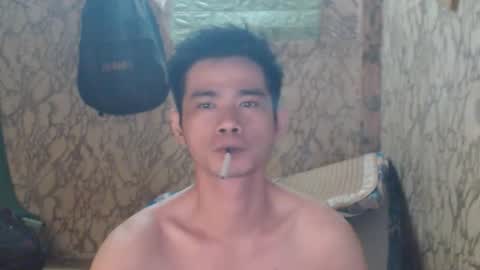 Snapshot of azn_philip chatting on 11.14.25 Philip online show from 11.14.25