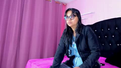azul_moon online show from 11.24.25