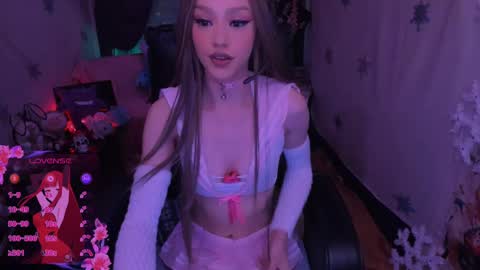   online show from 02.25.25