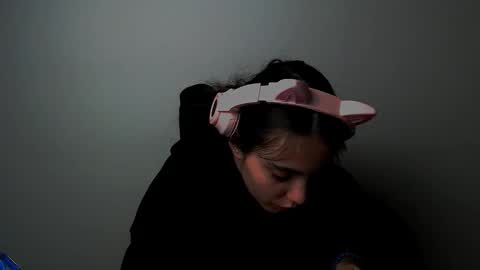 azumi_chan_ online show from 10.02.25