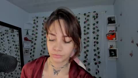 azumi saan online show from 11.30.25