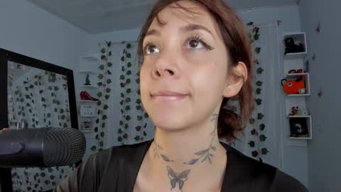 azumi saan online show from 12.20.25