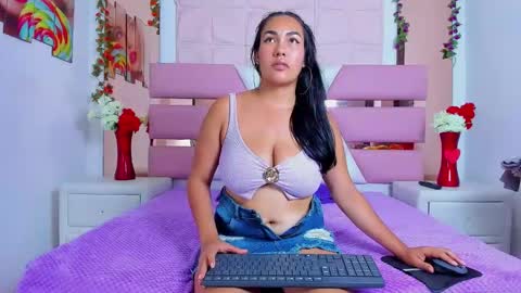 azumiwalker online show from 02.19.26