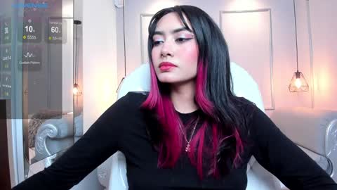 Azura online show from 02.05.25